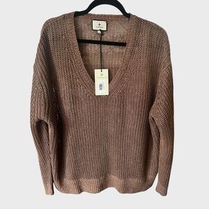 Tuckernuck mocha linen stitch Carolyn sweater.